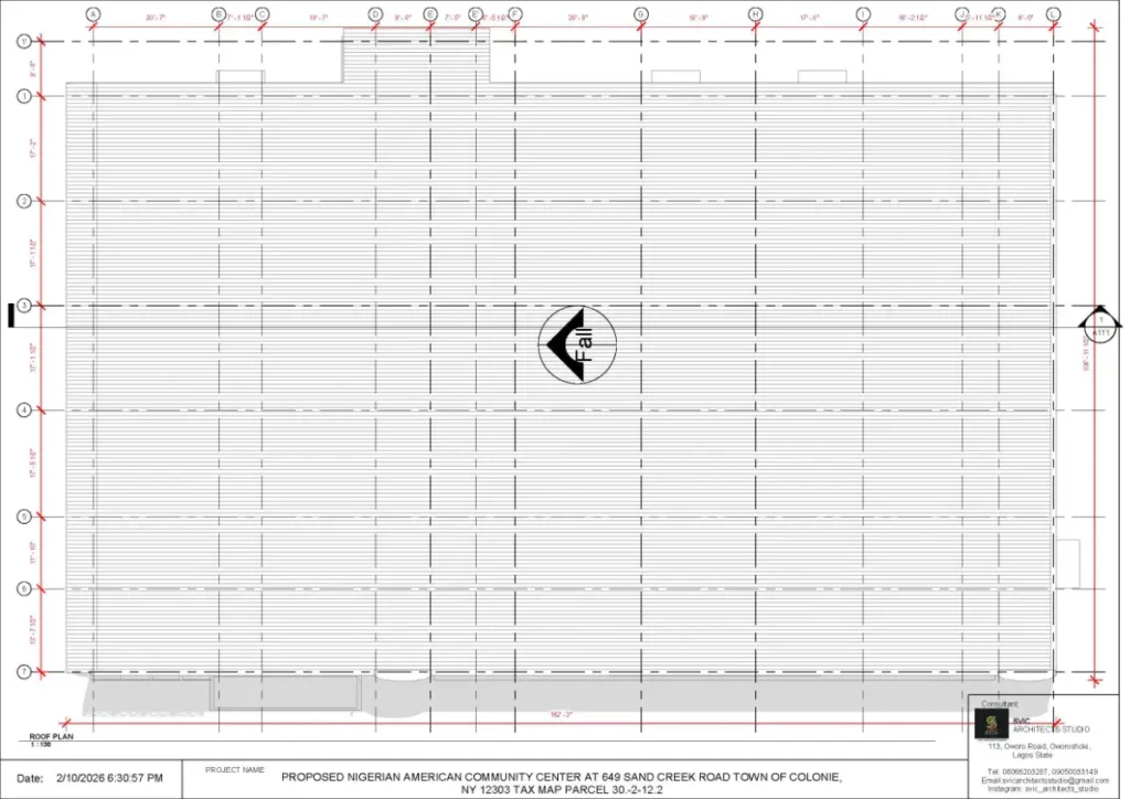Architectural drawing of the roofing system and drainage slopes.